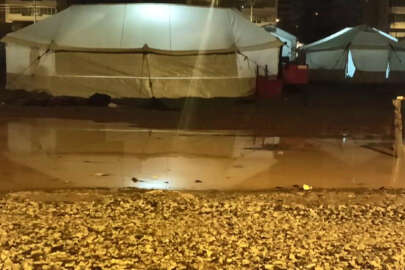 Depremzedenin sağanak çilesi