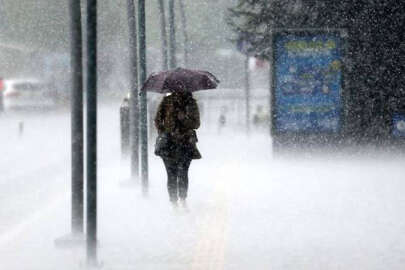 Sağanak yağışlar 81 ilde de etkili olacak! 6 il için sarı ve turuncu kod uyarısı