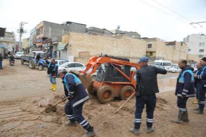 Şanlıurfa'da selin yaraları sarılıyor