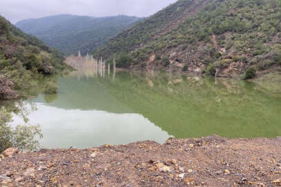 5 köy boşaltıldı: Deprem bölgesinde doğal göl paniği!