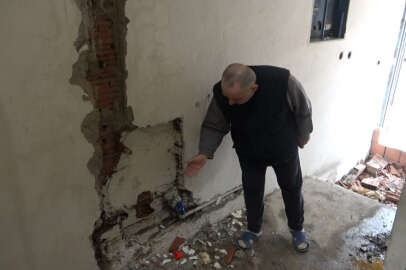 Bursa'da depremzede aileye verilecek evi harabeye çevirdiler!