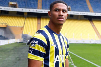 Fenerbahçe'nin yeni transferi Oosterwolde sakatlandı