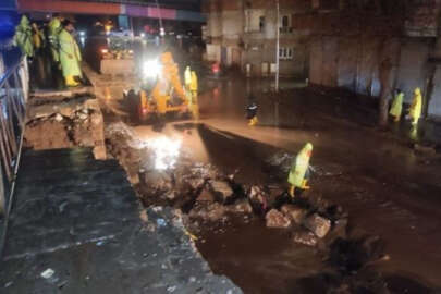 Şanlıurfa'da ekipler teyakkuza geçti! Sağanak yağış etkili oluyor