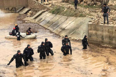 Selde kaybolan  Fatma hemşire ve kızını arama çalışmaları sürüyor