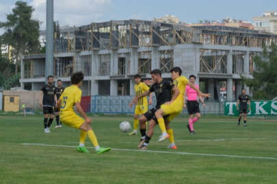 Bursaspor, Tarsus İdman Yurdu'nu elinden kaçırdı!