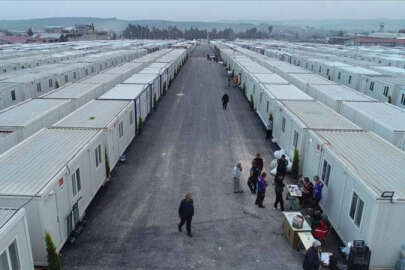 Bakan Özer: "Konteynerlere EBA'ya ulaşım için 15 bin TV kuruldu"