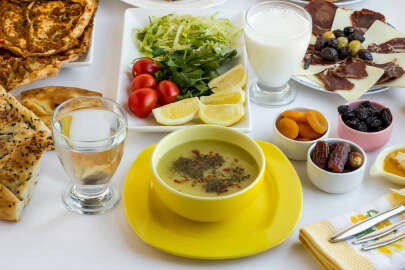 İftar ile sahur arasına en az bir ara öğün ekleyin