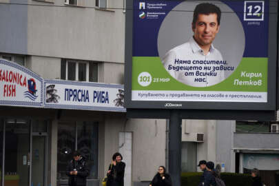 Bulgaristan, siyasi krizi aşmak üzere yarın sandık başına gidecek