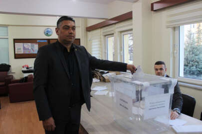 Bulgaristan seçimleri için çifte vatandaşlar sandık başında