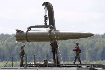 Rusya'dan yeni hamle: İskender füze sistemini Belarus'a teslim etti