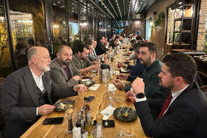 Bursa'da milletvekili aday adaylarını buluşturan iftar