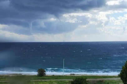  İzmir'de 2 gün üst üste hortum paniği