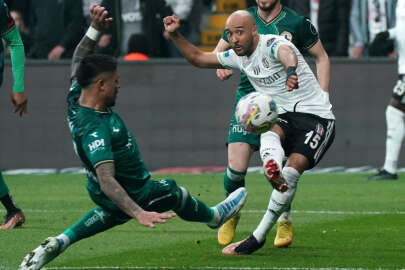 Beşiktaş, Masuaku ve Redmond’ı kadroda tutmak istiyor   