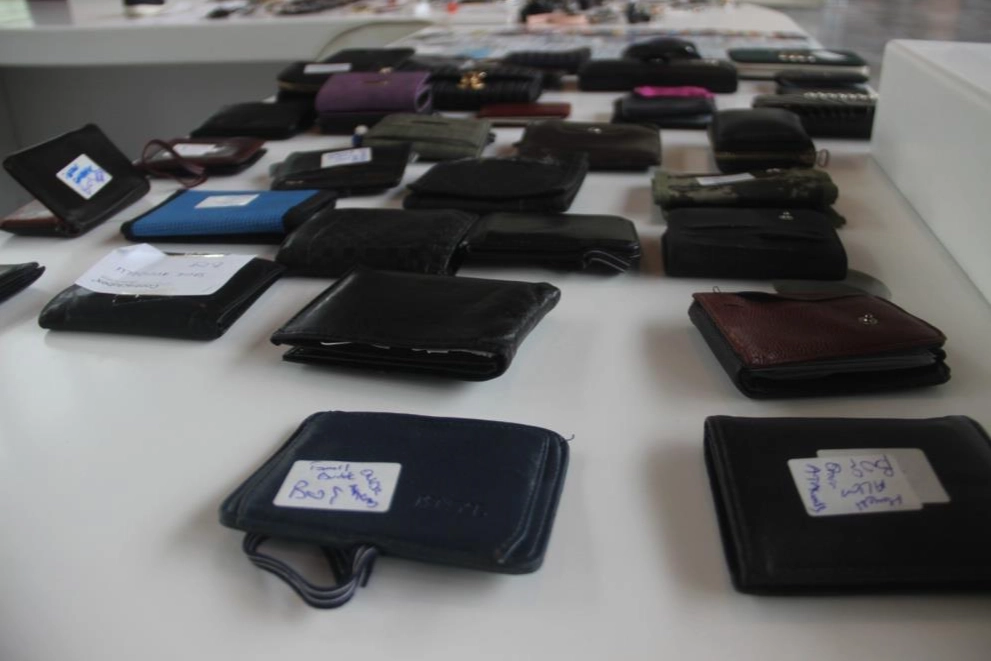 Şehir Hastanesinde unutulan binlerce eşya sahiplerini bekliyor