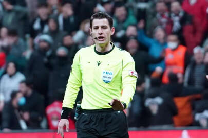 Fenerbahçe - İstanbulspor maçının VAR'ı Halil Umut Meler 