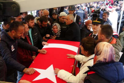 Tokat şehidini son yolculuğuna uğurladı 