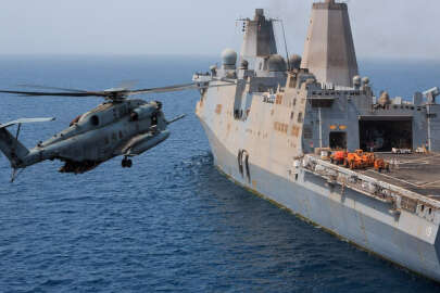 ABD, Sudan’a askeri nakliye gemisi yolladı   