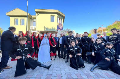  Alfatlı: "Kafkaslar, Gürcülerle Türkler Tunç gibidir"