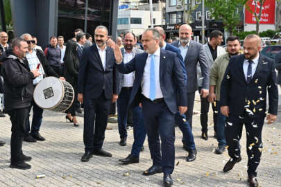 Bursa Büyükşehir işçisi bayram yaptı