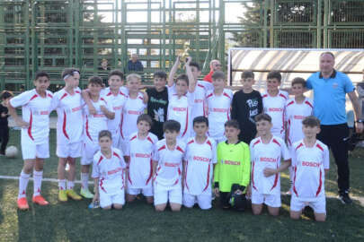 Bursa'da vefa kupası   