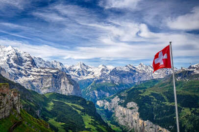 İsviçre’de bandrol, barkot ve güvenlik mürekkebi skandalı