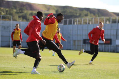 Sivasspor, Fenerbahçe maçının taktiğini çalıştı