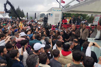 Bakan Akar: Terör belasından aziz milletimizi kurtaracağız