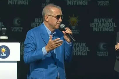 Erdoğan, İstanbul Mitinginde... "Alanda 1 milyon 700 bin kişi var"