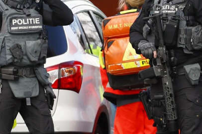 Hollanda polisinden 154 taraftara ırkçılık gözaltısı