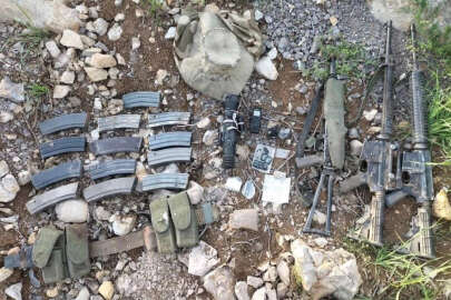 Teröristlere ait silah ve mühimmat ele geçirildi