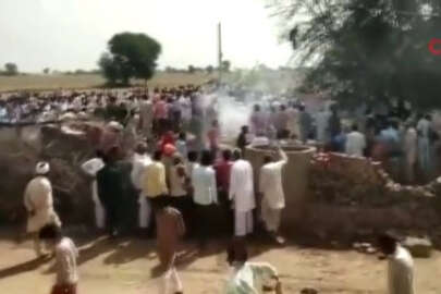 Hindistan’da savaş uçağı evin üzerine düştü: 3 ölü