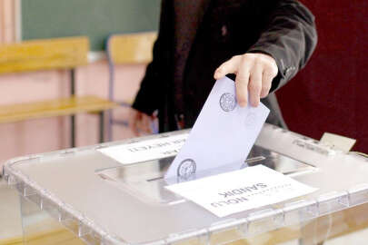 Almanya’da seçimler için oy verme işlemi sona erdi
