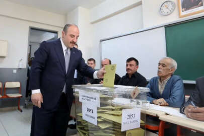 Varank'ın Bursa'da oy kullandığı sandıktan Erdoğan çıktı