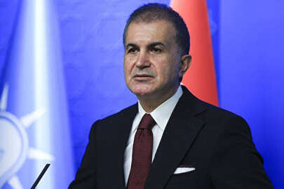 Sözcü Ömer Çelik: "  Tahıl anlaşması iki ay uzatıldı  ''