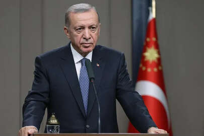Erdoğan: 'Kaset kumpası dâhil her yolu meşru görenlerin siyasi ahlakına güvenilir mi?