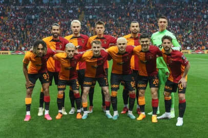 Galatasaray'da şov yaptı, kulübünden açıklama geldi! 'Teklifler var, satıyoruz!'