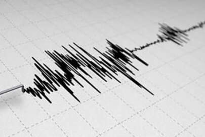 İran'da 4,9 büyüklüğünde deprem