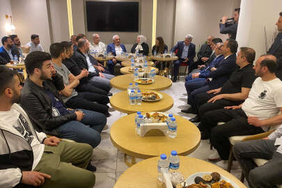 İstanbul'da Doğu ve Güneydoğu kanaat önderlerinden Erdoğan'a destek