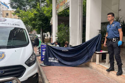 Sokak ortasında ceset bulundu