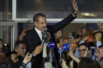 Yunanistan'da seçim günü! İlk sonuçlar açıklandı