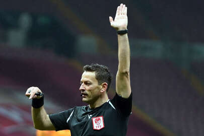 Fenerbahçe - Sivasspor rövanşında hakem Volkan Bayarslan düdük çalacak