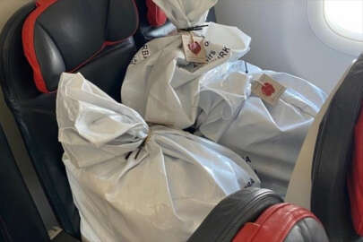 Pakistan'dan oy pusulaları Türkiye'ye gönderildi