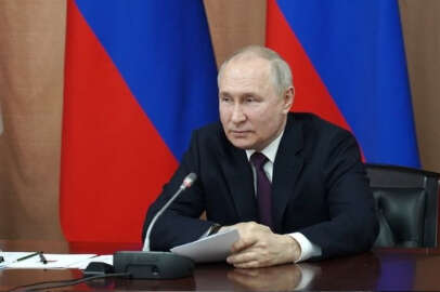 Putin Batı'yı, Rusya'yla işbirliği yapan ülkelere şantajla suçladı