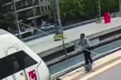 Söğütlüçeşme tren istasyonunda bir işçi elektrik akımına kapıldı