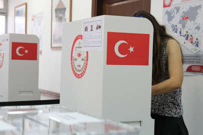 Yurt dışında oy verme işlemi bugün sona eriyor