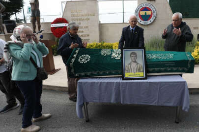 Ergun Öztuna, son yolculuğuna uğurlandı