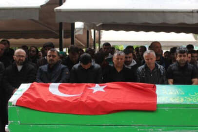 Trafik kazasında hayatını kaybeden Mert organlarıyla 6 kişiye umut oldu