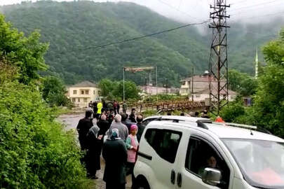 Bafra'da  13 evi su bastı