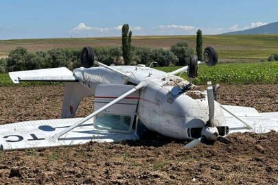 Aksaray'da eğitim uçağı düştü