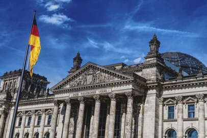 Almanya'da, savaşta Rusya'yı savunan Ukraynalı kadına para cezası